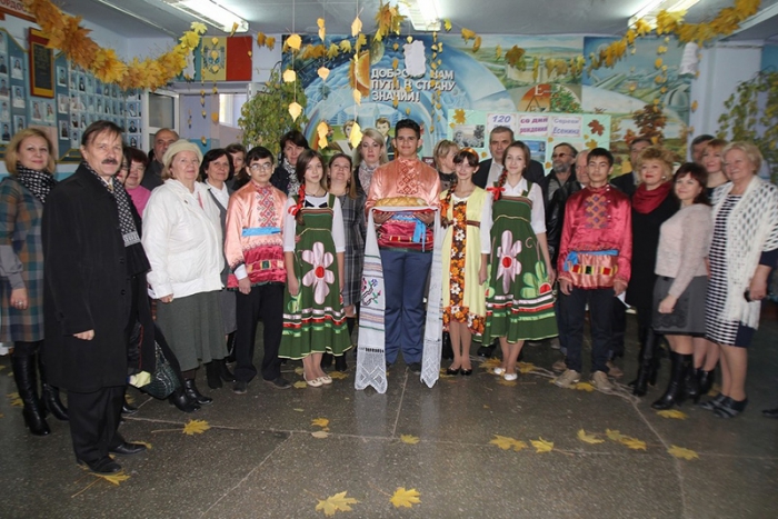 Есенинский осенний бал в Глодянах