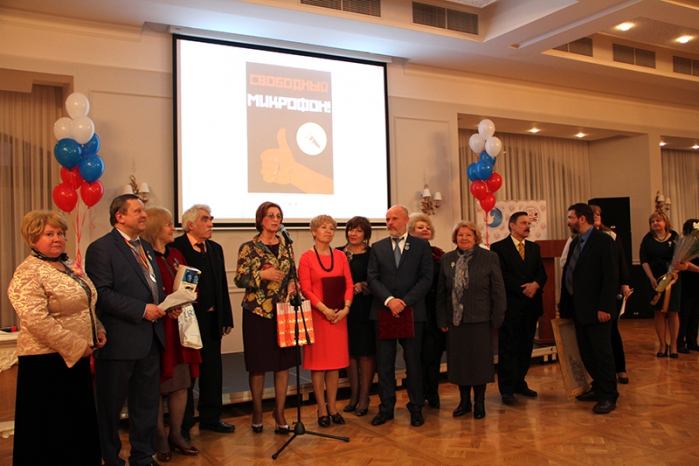 Российский центр науки и культуры поздравляют руководители организаций соотечественников
