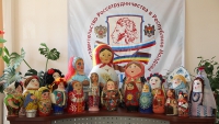 Куклы-матрёшки в образе всех национальностей, проживающих в Молдавии и Приднестровье