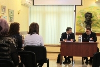 Владимир Филиппов и Андрей Грекалов проводят консультацию