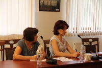 На встрече присутствовала Т. Рощина (справа)