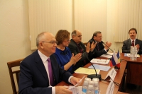 Почетный президиум: (слева направо) Ф. Мухаметшин, Т. Млечко, Ю. Каплун, В. Рыбицкий